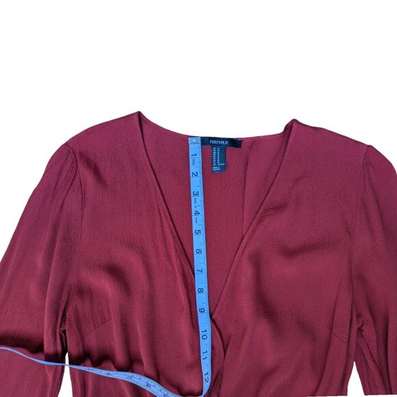Forever 21 Red Dress/Romper with V-Neck and Long-Sleeves Women Size Medium - Picture 7 of 13